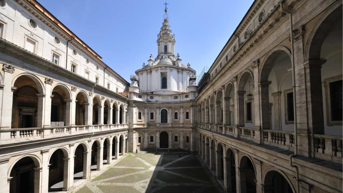 L'antica Università di Roma, L&#8217;antica Università di Roma, Rome Guides